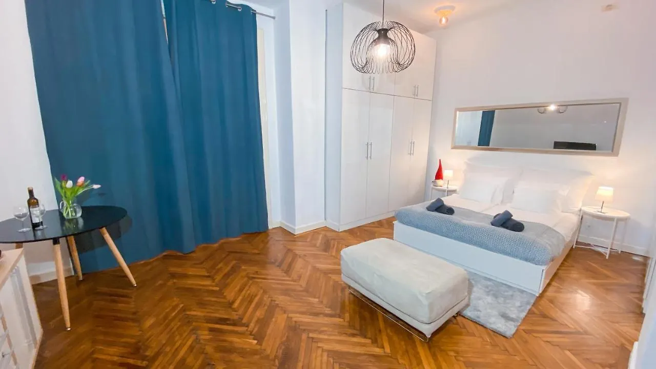 City Centre Synagogue Residential Apartment 부다페스트 0*,